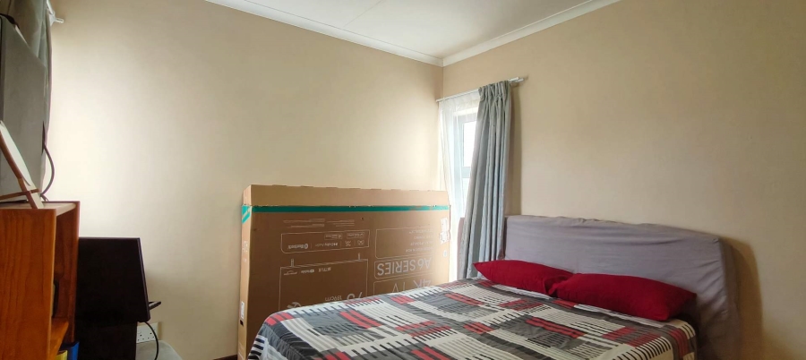 2 Bedroom Property for Sale in Dormehls Drift Western Cape